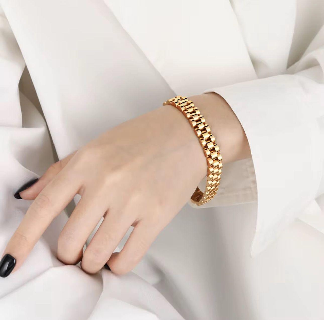 Stainless steel bracelet